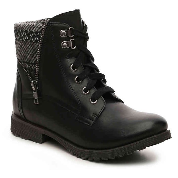 Black Lace Up Knit Collard Combat Moto Boots - Picture 3 of 3